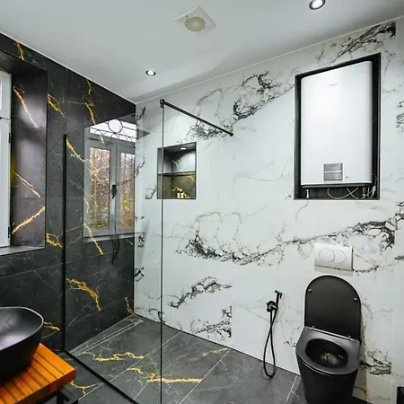 Mon Ami Boutique Shkodër