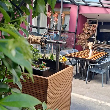 Hotel Mon Ami Boutique