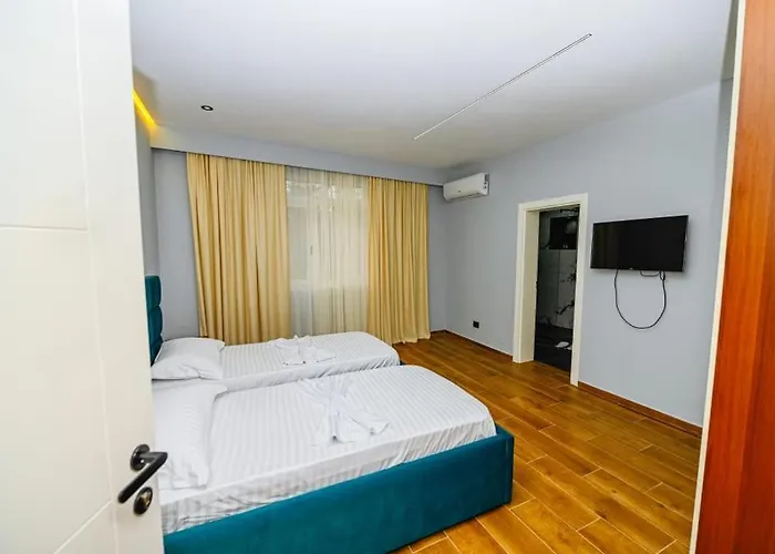 Mon Ami Boutique Hotel *