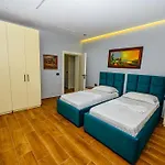 Mon Ami Boutique * Shkodër