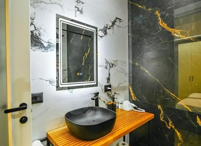 Mon Ami Boutique Shkodër